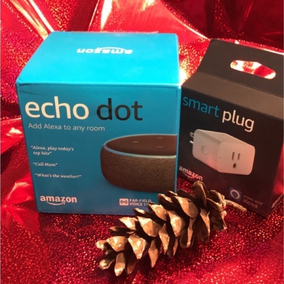 NIB Sealed Lot Amazon Echo Dot 3rd Gen PLUS Smart Plug - Picture 1 of 6
